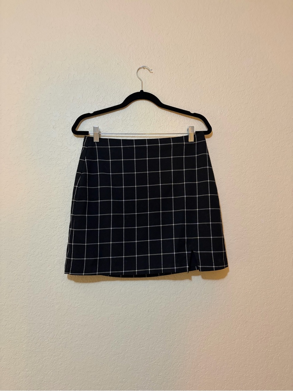 Abercrombie & Fitch Black Mini Skirt with White Windowpane